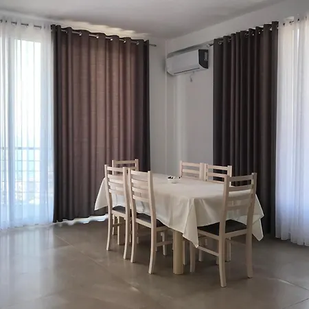 דירה Colombo Vlorë